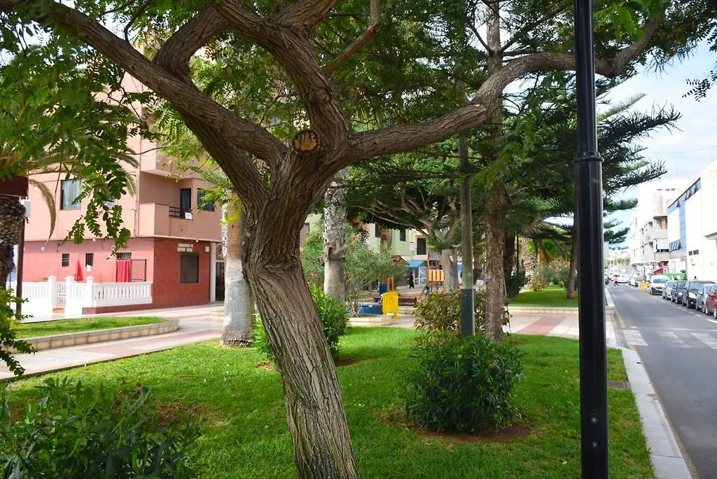 Lovely Studia In Las Galletas Con Nice Sea View Apartment