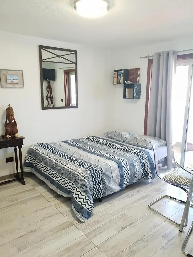 Lovely studia in Las Galletas con nice sea view Apartamento